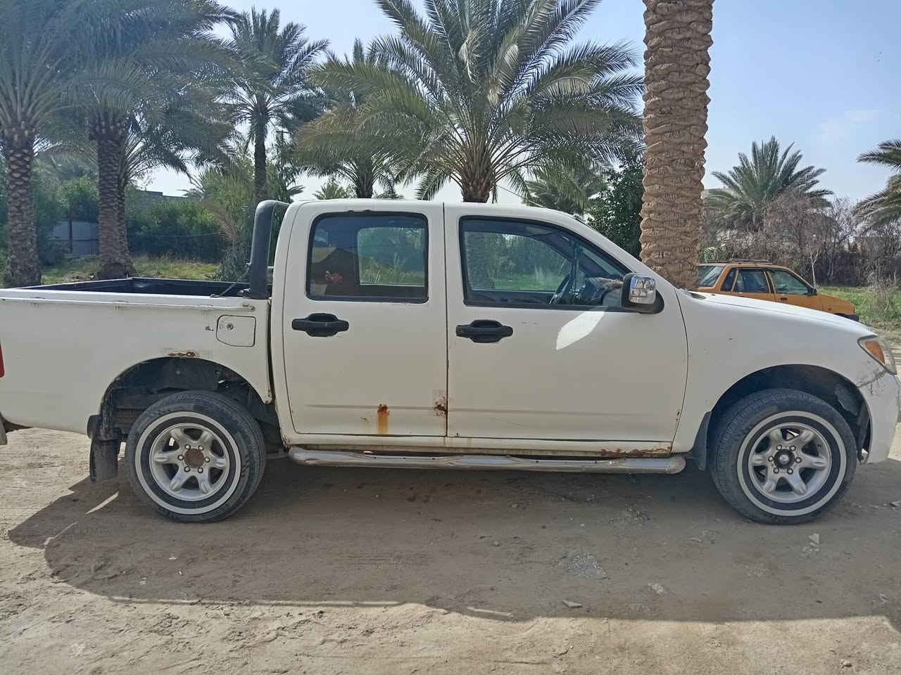 السلام عليكم
بيك اب موديل ٢٠١٣ سنويتها ساقطة وبأسمي 
كير ومحرك نظيفات
الكشر تجي وتشوف
عنوانها كربلاء الحر منطقة الجمالية
للاستفسار
***********
