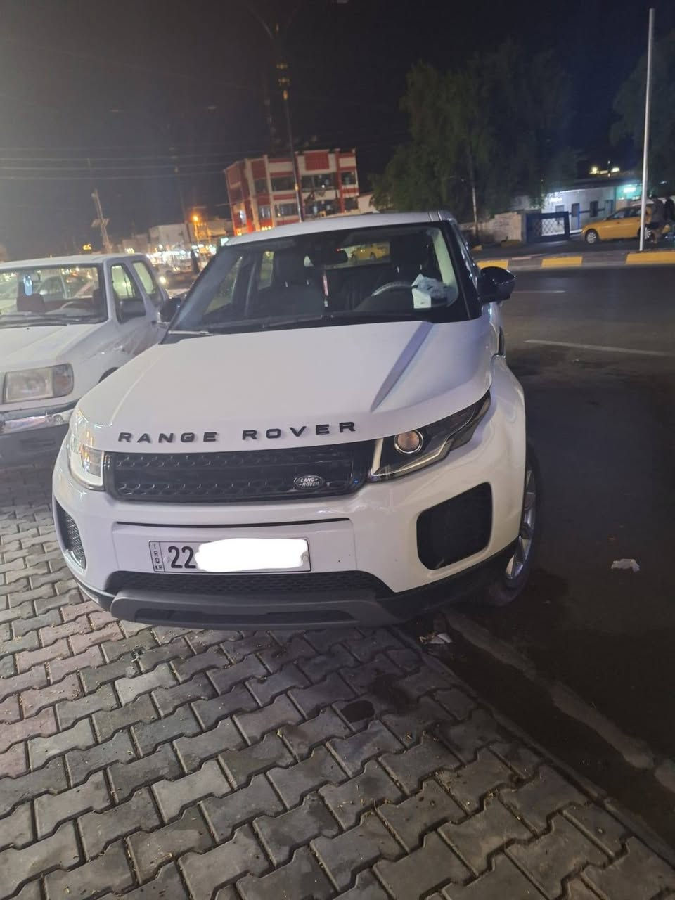 رانج روفر ايفوك 2019 خليجي
شركة سردار
ماشيه 60km+ نضافة 99%
السعر 160 و بيها مجال بسيط 
العنوان بغداد الغدير 
تواصل ***********
