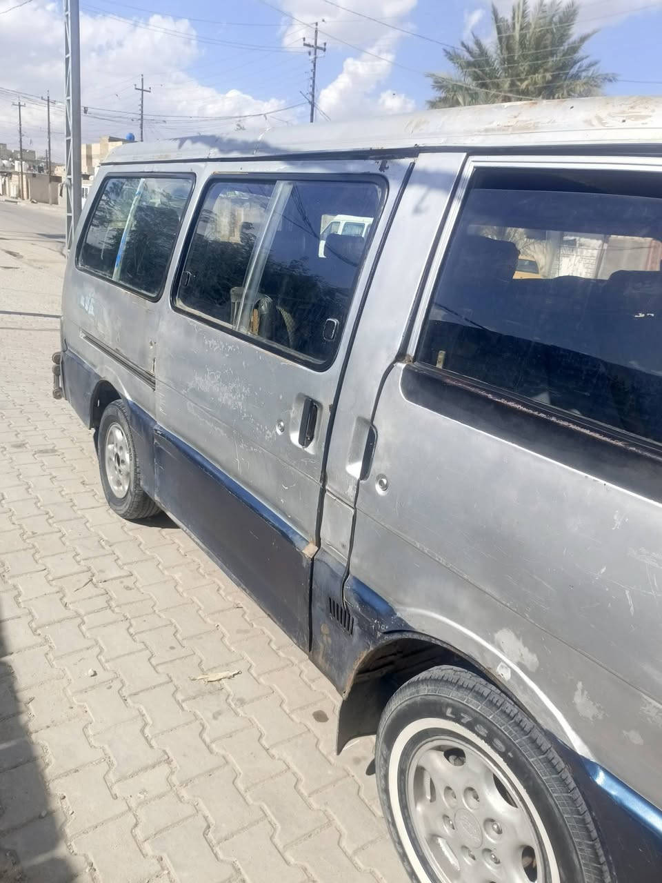 سلام عليكم كيا بستا للبيع 
مديل 1996 السنويه نهاية 2027 
كير ومكينه مكفولات رقم بغداد
السعر ,32 وبيه مجال الطيبين 
العنوان كربلاء 
الرقم ***********
