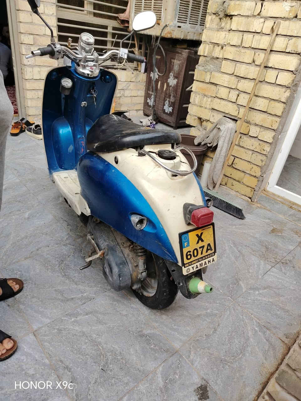 السلام عليكم من رخصه صاحب الكروب دراجه 60 للبيع اكسل كلجات مكينه كابريتر نضيفات ما ناقصه كل شي مكاني بغداد ابودشير سعر 225 و بيه مجال حك جيتك رقمي ***********
