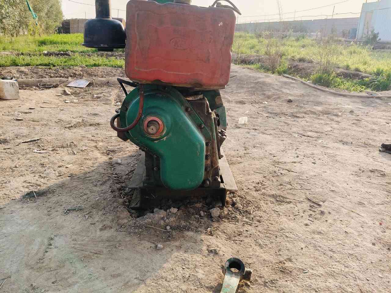 للبيع مولد ابو العشره سبعه كيفي 35 امبير جاهز شرط الشغل والتوليد ما نقصه اي شي السعر 450 الف وبي مجال 
***********
***********
مكاني الشطره
