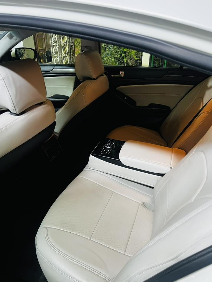 السلام عليكم
كيا كادنزا 2015 VIP  

السياره فول موصفات بعد معروف VIP 

السياره خليجي مكفوله كفاله عامه عدا بارد بسيط بل هلال جاملغ خلفي 

باقي السياره خير من الله تبريد تدفئه كله جديد 

تريد تعرف تفاصيل اتصل وادللل 

 0776 179 0899‬

السعر 162 بي مجال بيك خير وتدلل 

السياره متعوب عليهه
مكانهه ديالى بلدروز
