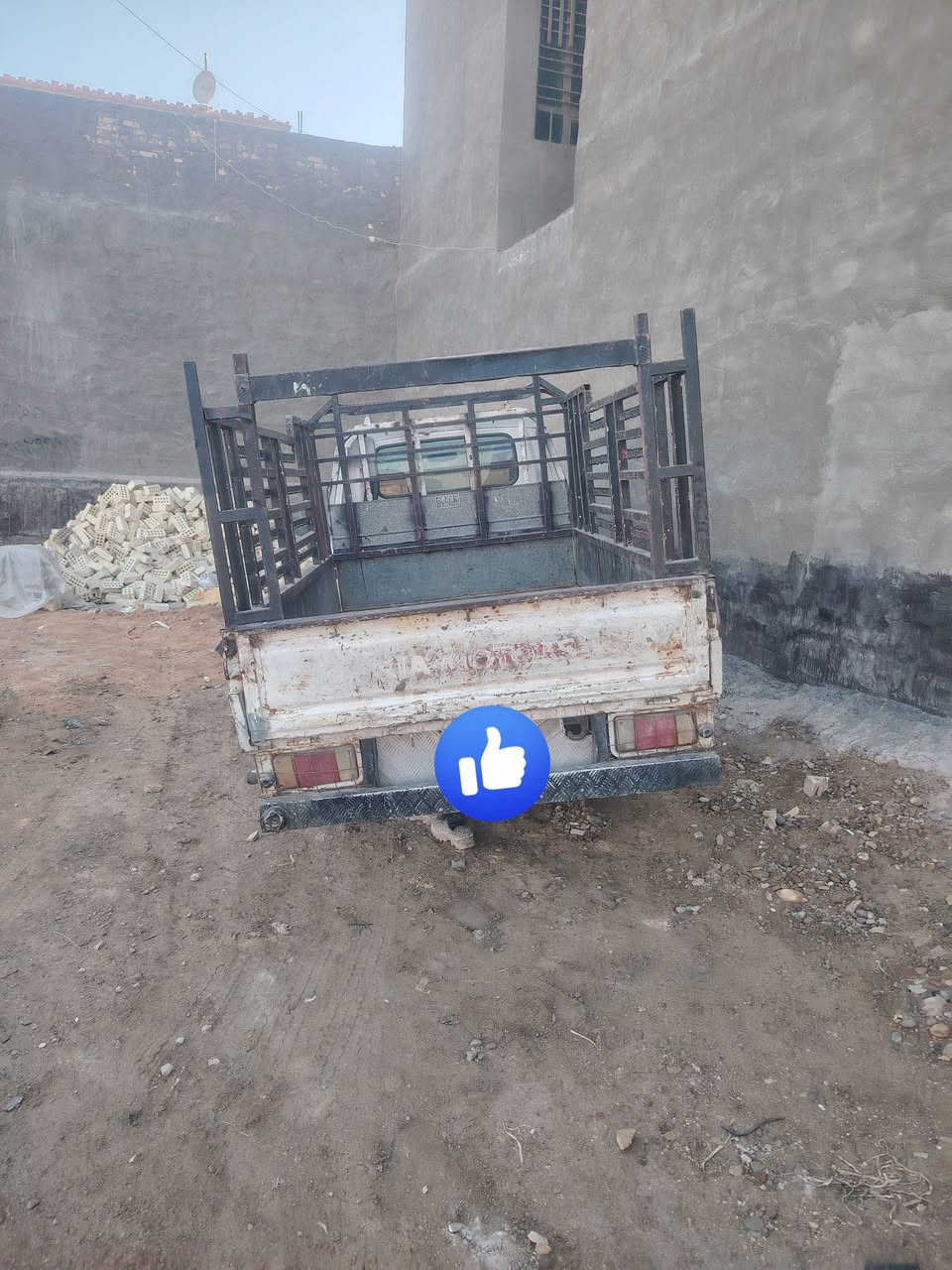 اسلام عليكم سياره كيه البيع موديل 1996سياره جاهزه رقم بغداد السعر 60وبيها مجال المكان بغداد تقاطع دويش الرقم***********
