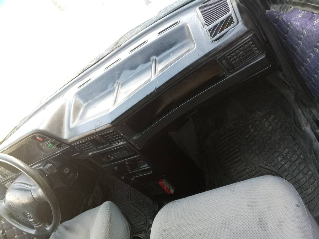 ئؤپل كاديت ئارم پلاستيك هموي بشرته گئر و مكينه ي تازةيه مكينه 16 تاخم پئش و پشت بشرت ليدراني نيه ويل كپ تنزيل لايت برئك مزبووته شوين هه ولير سعري 10 
*********** أربيل, العراق
