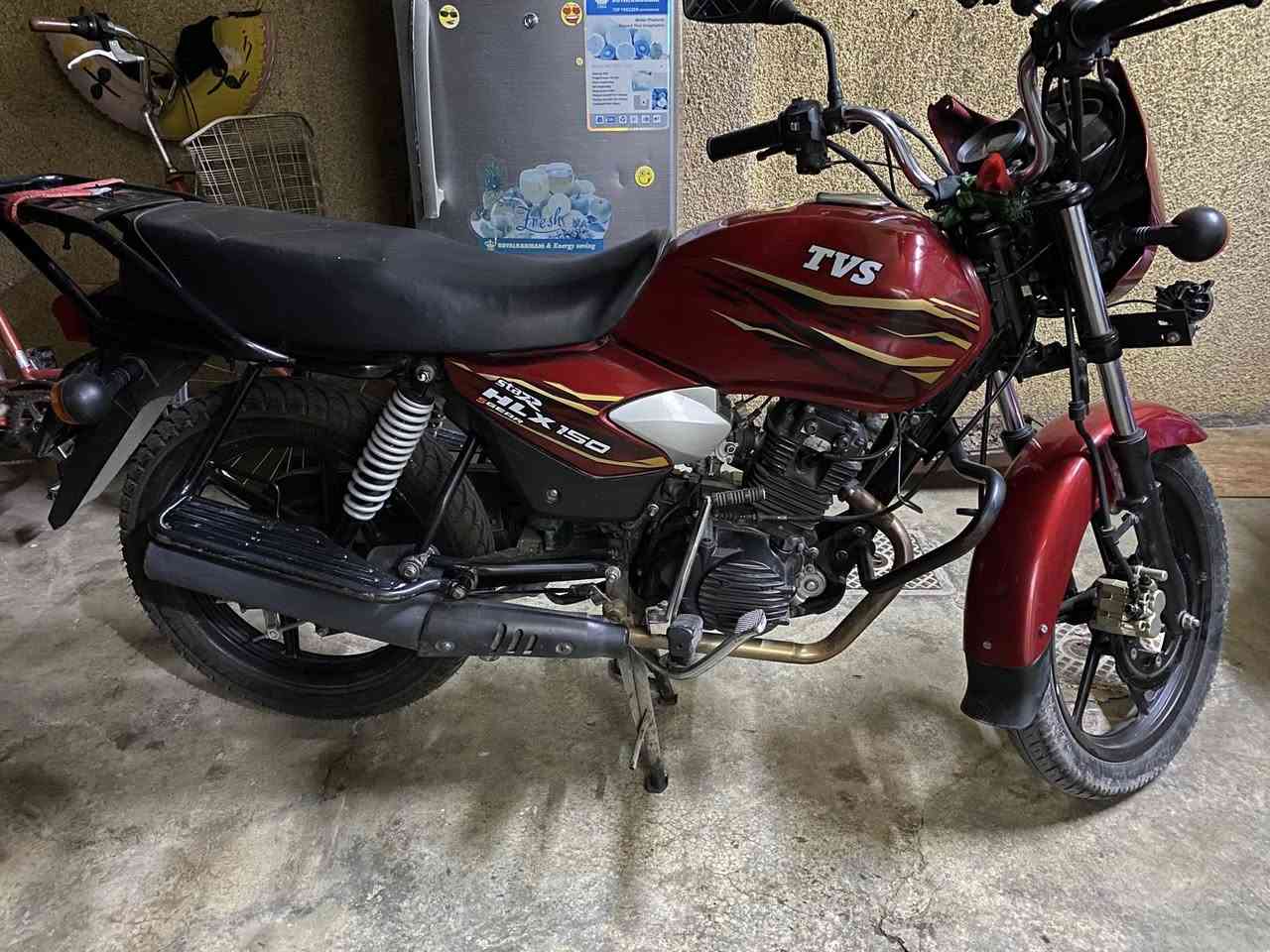 دراجه TVS هندي خمسه كير مرقم بغداد مشروع وطني بسمي السعر ثنين مليون وميه ليحب يراسل فيس أو عرقم ***********
