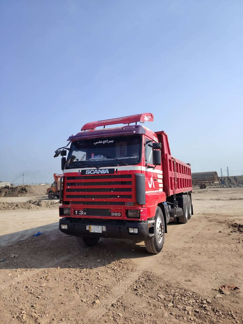 السلام عليكم
سكانيا للبيع
موديل 1996
مكينه 113 كهربائي سوده
گير 4×4
مجموعه مان حديث
للستفسار الاتصال ع الرقم ***********
