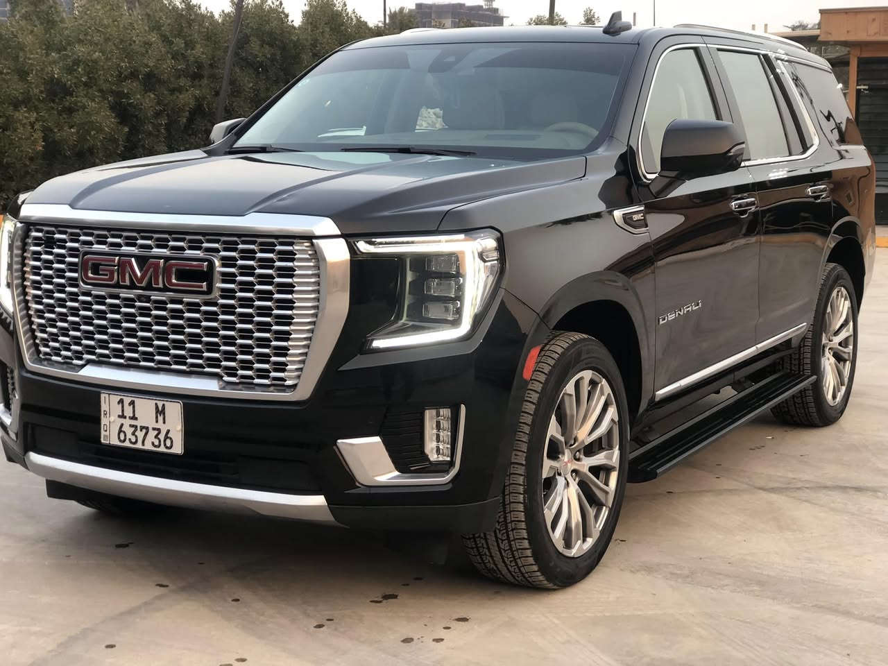 السلام عليكم 
للبيع فقط…
GMC DENALI 2021 فول مواصفات 
رقم بغداد بأسمي وارد امريكي بدون اي ضرر فقط داخله تقرير غرق وشغاله 
بأمريكا ع ايدي السياره 
ماشيه 69 الف كيلو متر 
مواصفات 
فتحه 
بصمه 
شاشه
رادارات
كشن هزاز وجلد وكهرباء وتبريد وتدفئة
صندوق كهرباء 
ويل 22 كروم 
السياره جديده وخاليه من كل نقص
السعر 47 الف وبيه مجال مرتب للشراي
للاستفسار ***********
مكان السياره بغداد زيونه
