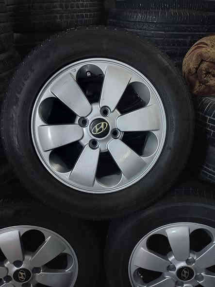 تخم ويل كب كوري الاصلي حجم 14مصبوغ فول نضافه يرهم افيو اكسنت ريو كورله قديم مع تخم تاير حجم 14.65.185نضافه فوك 70بلميه بيع او مراوس السعر 200قفل مكاني نجف مكتب الرشيد ***********
