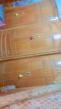 غرفة • للبيع • نضيفه