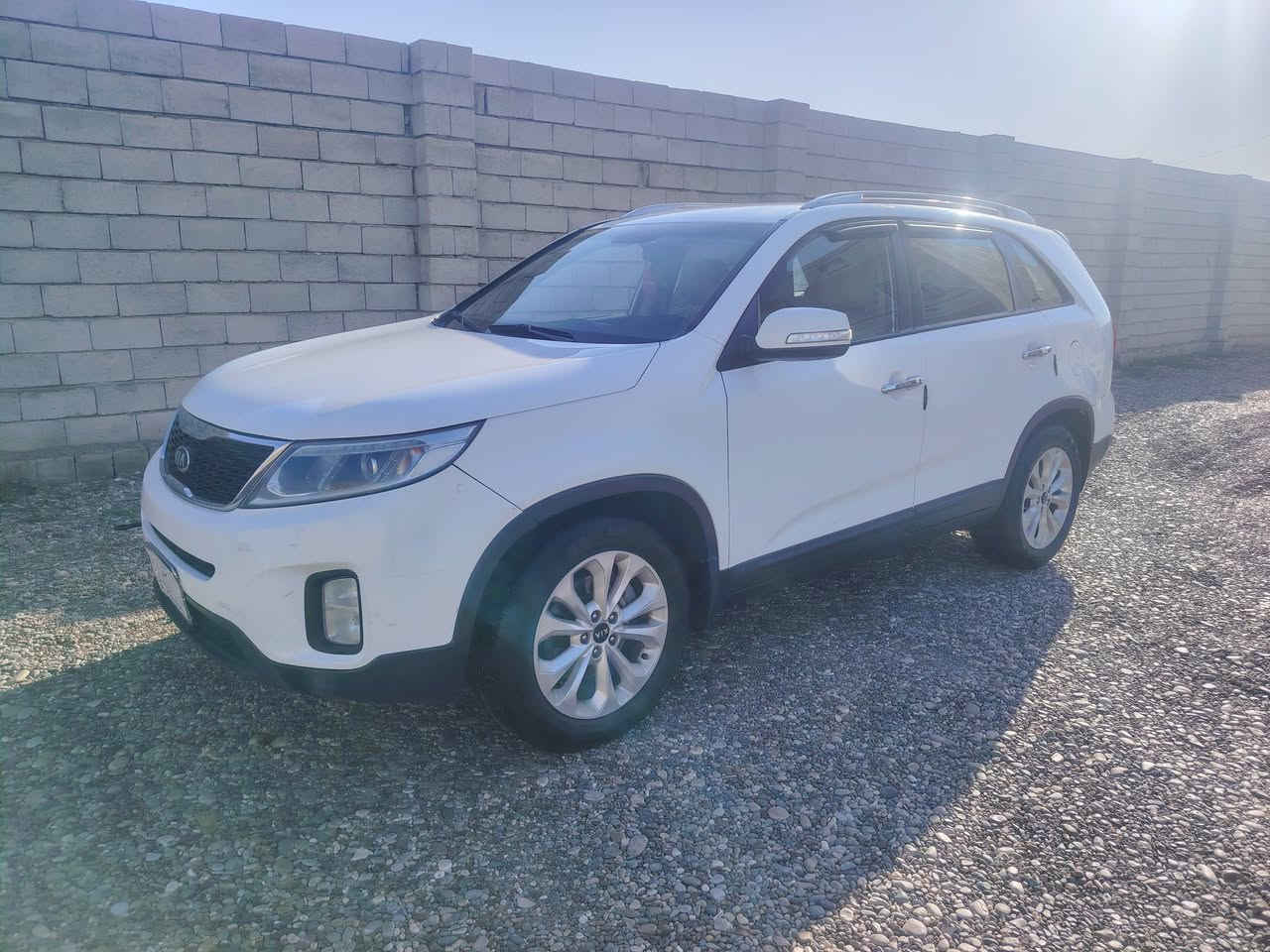 السلام عليكم. سورنتو ٢٠١٤ مكفولة من الصبغ. شرط محرك كير صدر محرك ٤سلندر تخم تاير السيارة جاهزة رقم كركوك تحويل مباشر. ثلاث قطع تبريد. بردة بلادي. السعر المطلوب مال بيع ١٥٠ بيها مجال للشراي. مراوس يرهم صلاح الدين العلم الربيظة ***********
