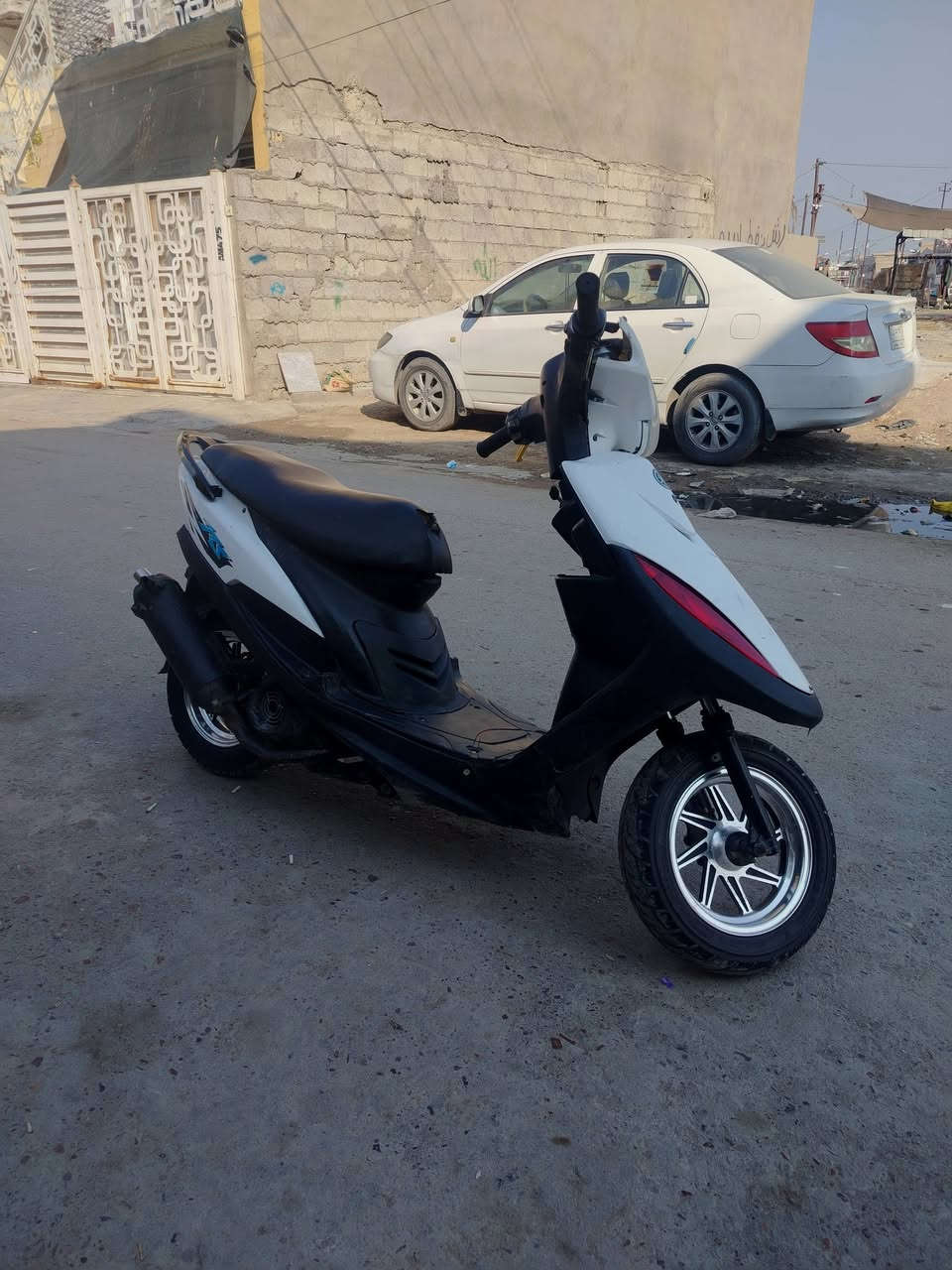 سلام عليكم ماكس عدله بلاديه كفر  بلادي  بوشه55صالنصهFM دراجه شلعه ومعدل تشك الكاع تجي وتشوف ويل مشيف كلجات رياضيه  تايرات جددد يده  بريك خلفي رياضيه سلف رياضي دشبول جديد  دراجه نصبه تخبل كفر جديد شلعه ومعدل  سعر 450وبيه مجال مكاني بغداد البياع هاذا رقمي بي واتساب ***********
