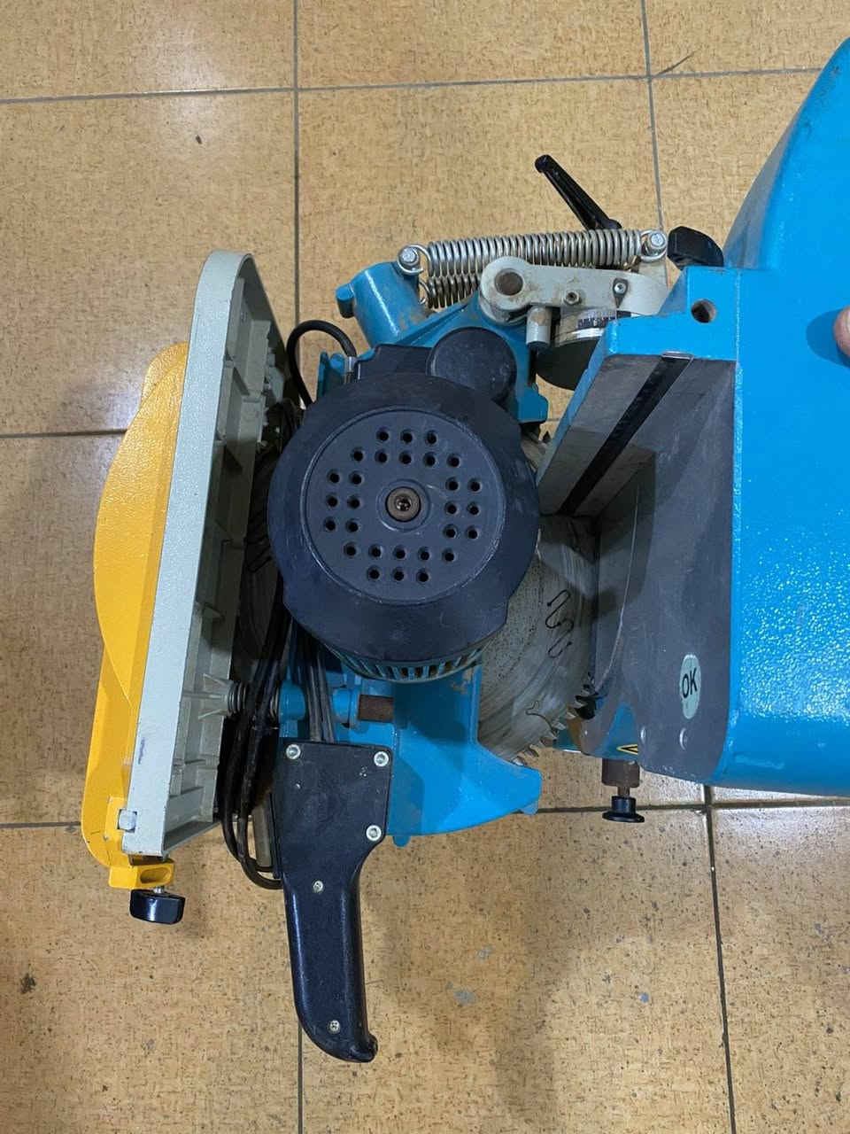 لبیع  سعر 400$$ مجال شویه  توصیل  محافز  عیراق


**إذا كنت صاحب هذا الإعلان وتريد حذفه لأي سبب، رجاءا أرسل رسالة إلى الدعم الفني**