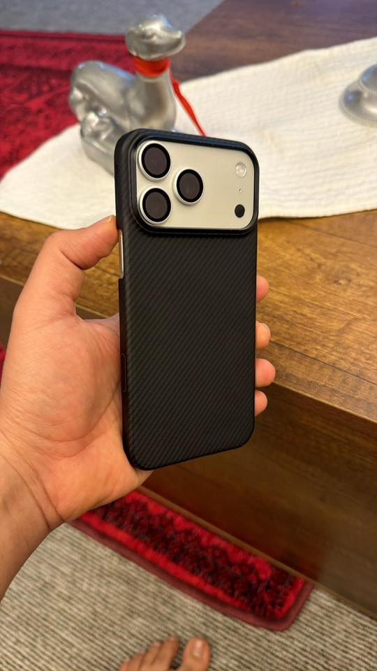 سلام عليكم 
17 برو ماكس
17pro max 
ايسم
ياباني
256
الجهاز نظيف ومكفول ومغلف طبقة حماية مكفول من الزلغ سلڤر
وياه كڤر بيتاكا اصلي سعره ب75  
سعر نهائي 1900 
بغداد الحرية توصيل ماعندي 
***********
