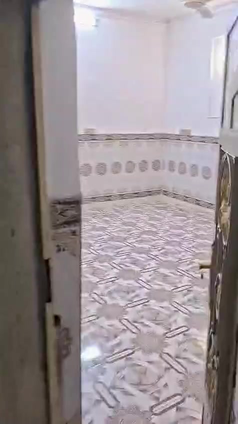 🏠دار البيع🏠

طابو ٢٥ سنه 📃

📐 المساحة: 150 متر   

🛣️ على شارع 

 📍الموقع الشعله وره العلوه قرب بانزين خانه  📍

🛏️ يحتوي على ٢ غرف نوم

🍽️ مطبخ

🛋️ صالة كبيرة

🚿 خدمات

🚗 كراج كبير مساحه ١٠ متر 

📞 للاستفسار أكثر:

الاتصال عبر الرقم التالي

***********

(يوجد واتساب)
