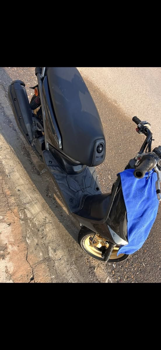 دراجه سكنس جبلي 2014 دراجه نكره شلعه تخبل معدل شرط ال120 كفرات ختم واحد بانزين كله محسن دهن  الأصلي تفحصها يم اكبر مصلح  السعر1400 للاستفسار ***********
