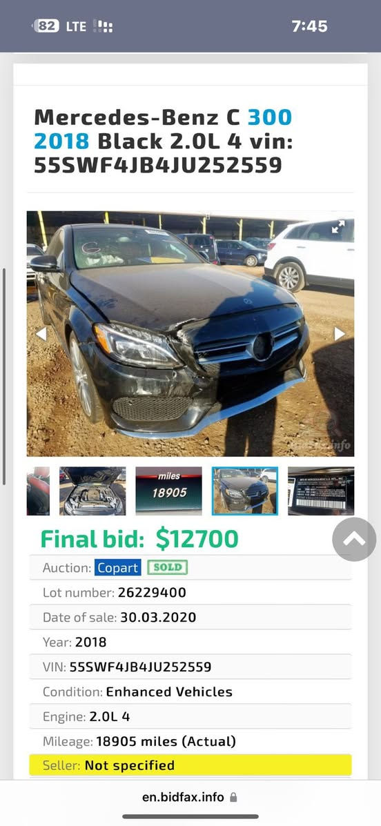 السلام عليكم
C300
موديل 2018 
حادثه هذه الي بامريكا 
وهنا بالعراق صار بيه شخط ونصبغ جاملغ الخلفي 
السياره فول الفول
داخل احمر 
رقم بغداد 
السعر 250 ورقه وبيه مجال 
اتصال ***********
