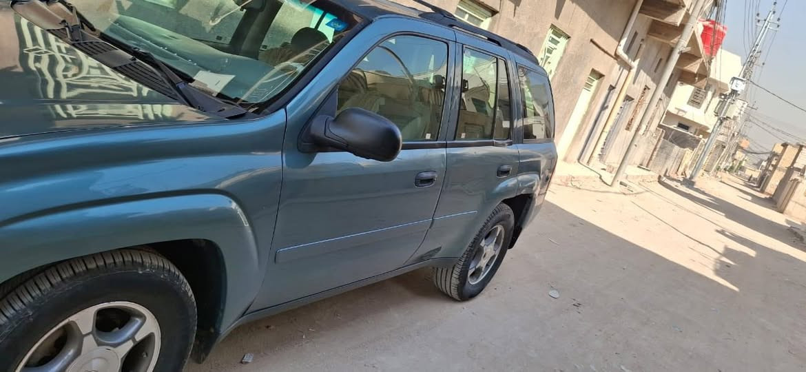 بلايزر ٢٠٠٩رقم بغداد بسمي تحويل ثاني يوم سياره كفاله من الضربه فقط رشات صبغ جماليه جاهزه مكينه كير حداده تخم تاير مكاني ناصريه قضاء الجبايش السعر ٧٤بيهه مجال ***********
