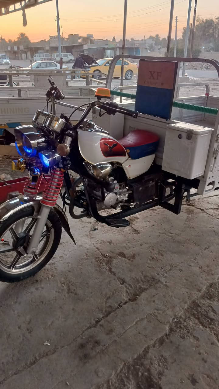 سلام عليكم ستوتة 23مكفولة كفالة عامة جديده بمعنة لكلمة ورق صولي 7وراق لورقة مال كمرك صفرة موجودة مذب علهة ربع كبل للشارع بعد احلى من صور مكاني شهربان سعر مليونين وبيهة مجال شراي يتفضل خاص لمو شراي عبر لمنشور ***********
