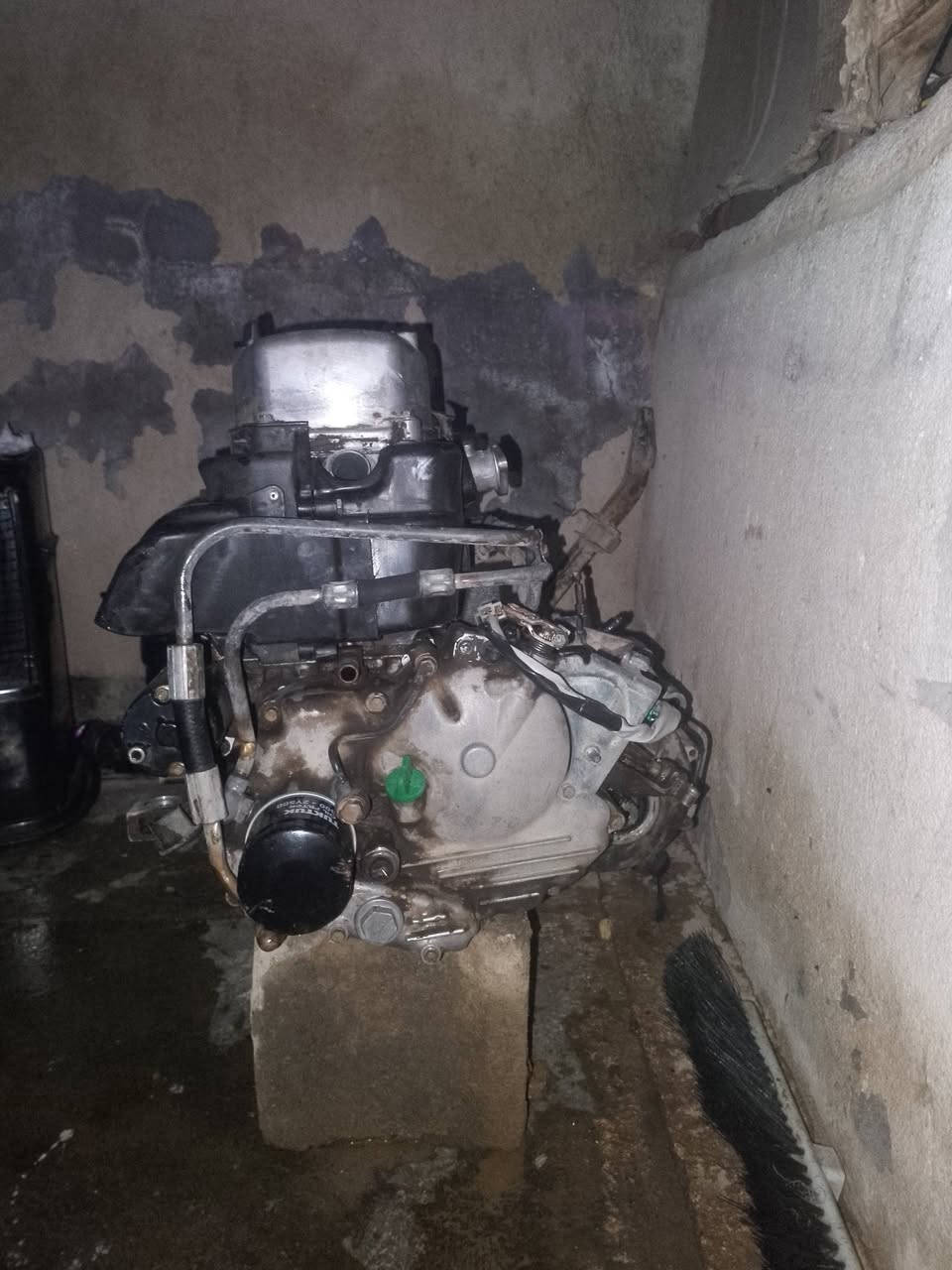 السلام عليكم مكينه 21 للبيع مكينه قبل للشد شد واطلع خير من الله ما مفتوحه عدد زنجيلع عوده البربرينات اكسن وكيني نعامه خير من الله قبل الشات واطلع العنوان بغداد والسعر 650 وبها مجال قليل ***********
