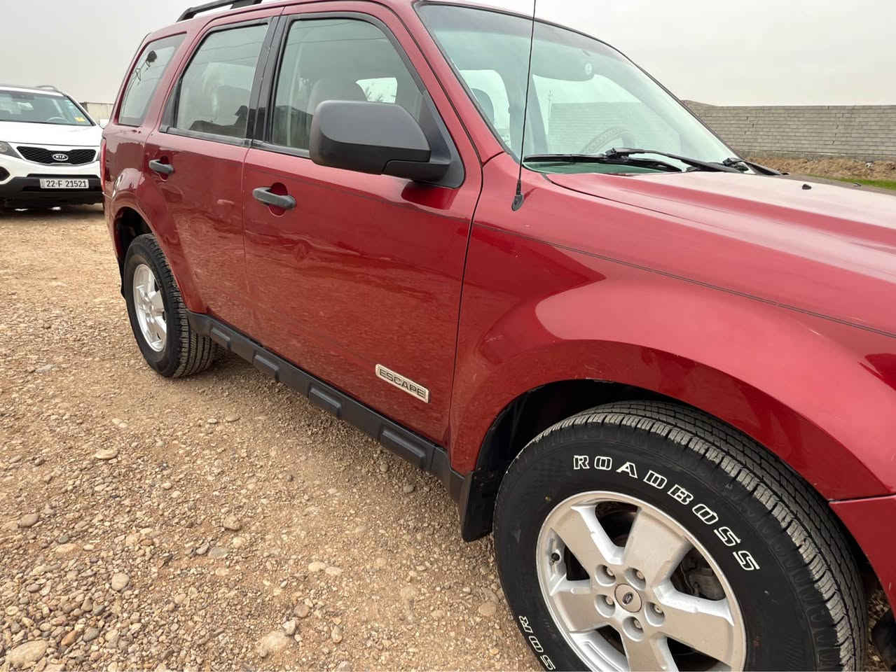 للبيع فورد سكيب رقم بغداد جديد سياره خير من الله اي نقص مابيها تخم تاير جديد كير ومحرك جدد صدر جديد سياره عاليه ومناسبه وخير من الله محرك أربعه سلندر ٢٤٠٠ دوش سياره تخبل وبدون نواقص السعر 78 مكاني ديالى  ***********اخوان مموجود عل نت اتصال فقط بغداد, العراق
