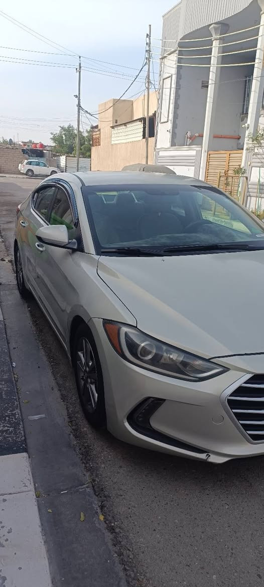 النترا امريكي للبيع مديل 2017
سياره جديده ضربه مقدمه البنيد وبيهه باب خلف الصدر مبدل والباقي ليبل واحد 
سنويه جديده السعر 116
عنواني بصره القبله 
***********
