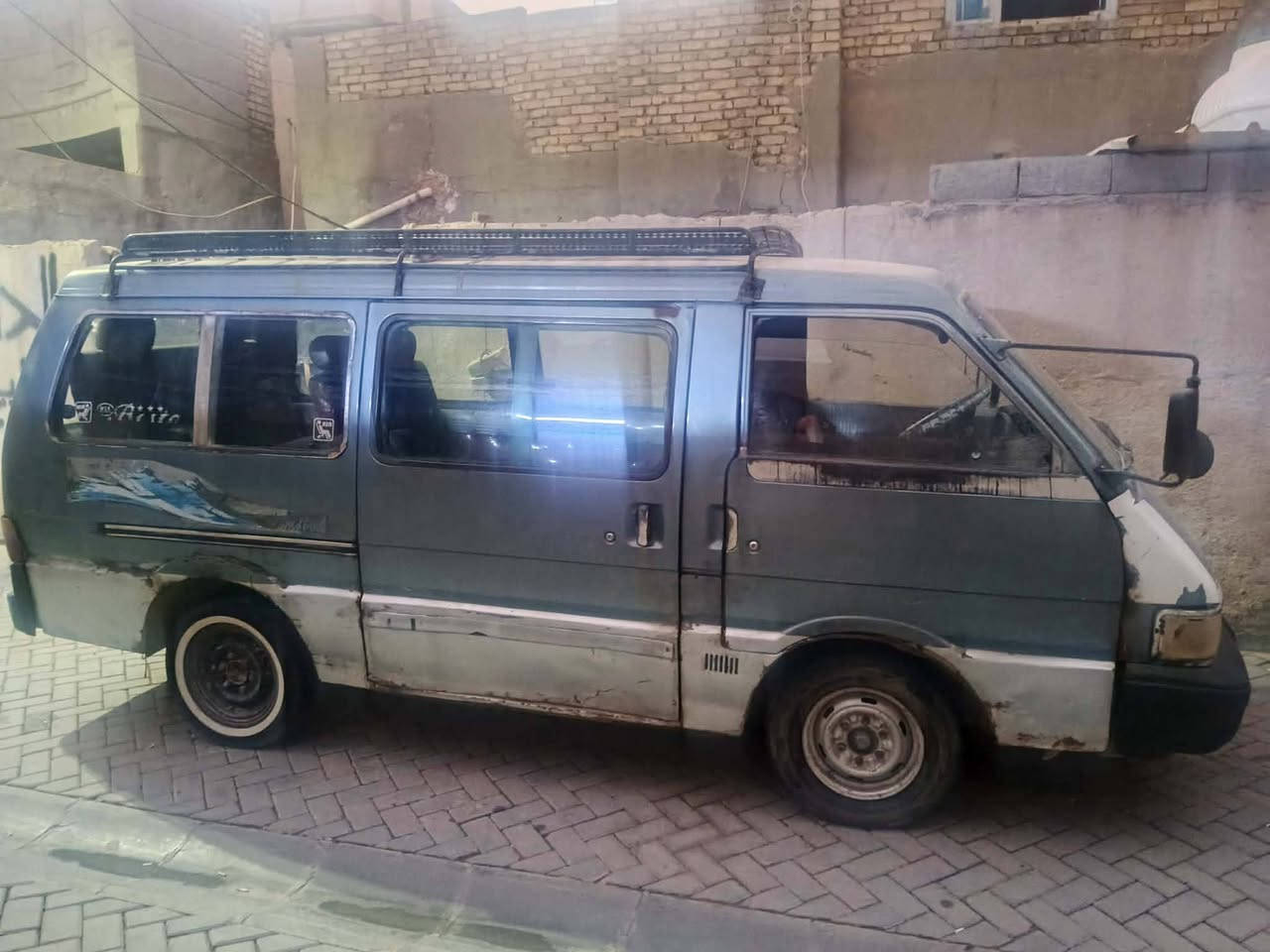 سياره كيه بسته رقم حمل البيع سعر 25 ورقه وبي مجال *********** الاتصال واساب فقط
