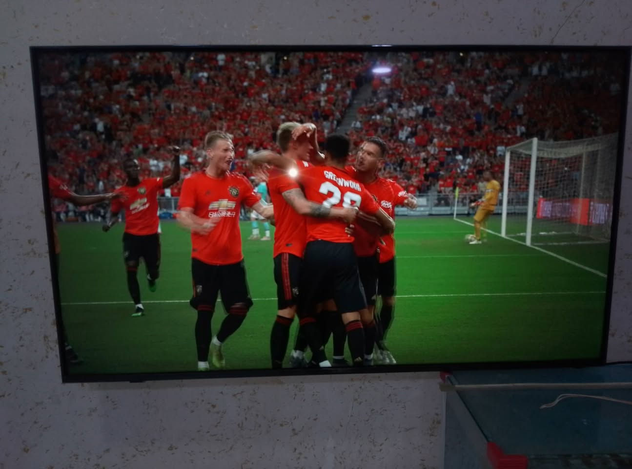 📺 شاشة LG 55 بوصة 4K سمارت (مستعمل 2يوم) للبيع سعر قفل 650الف رقم الهاتف ***********
🔥فول مواصفات موديل 2025 شهر 10
🔹 الموديل: LG 55UA85006LA🔹 المقاس: 55 بوصة🔹 الجودة: 4K Ultra HD (دقة عالية جدًا)🔹 سمارت: تدعم الإنترنت والتطبيقات (YouTube – Netflix – Shahid)🔹 ريسيفر داخلي مدمج🔹 ريموت ماجيك الأصلي🔹 3 مداخل HDMI + USB🔹 صورة نقية جدًا وصوت ممتاز 
📦 الحالة: زيرو بالكرتونة  ضمان:1سنه
