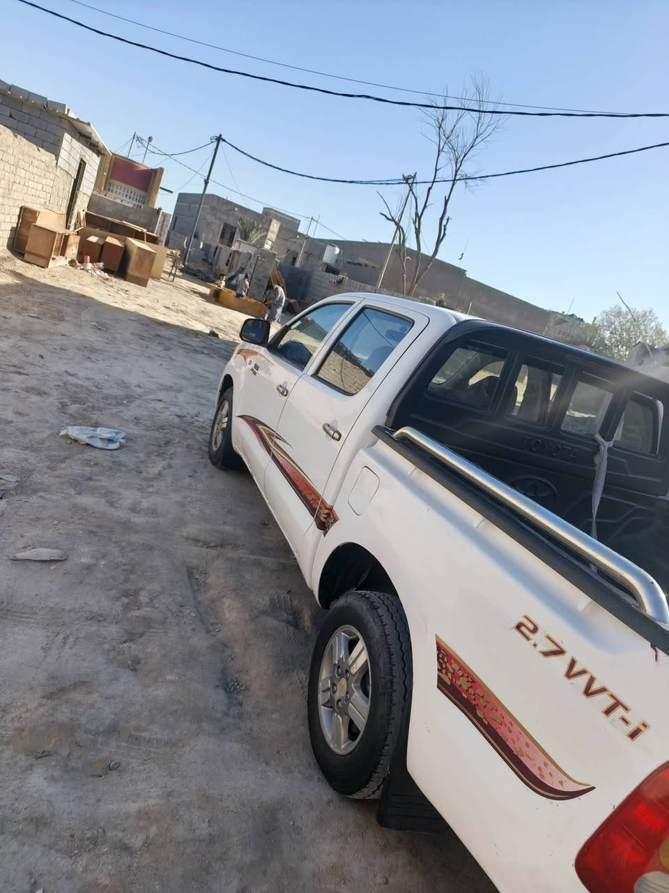 سلام عليكم سياره مديل 209 بسمي بيهه جاملغ مفتوح باردات شويه سياره حلوه حداديه خير من الله// ***********//المكان البصره قضاء الدير
