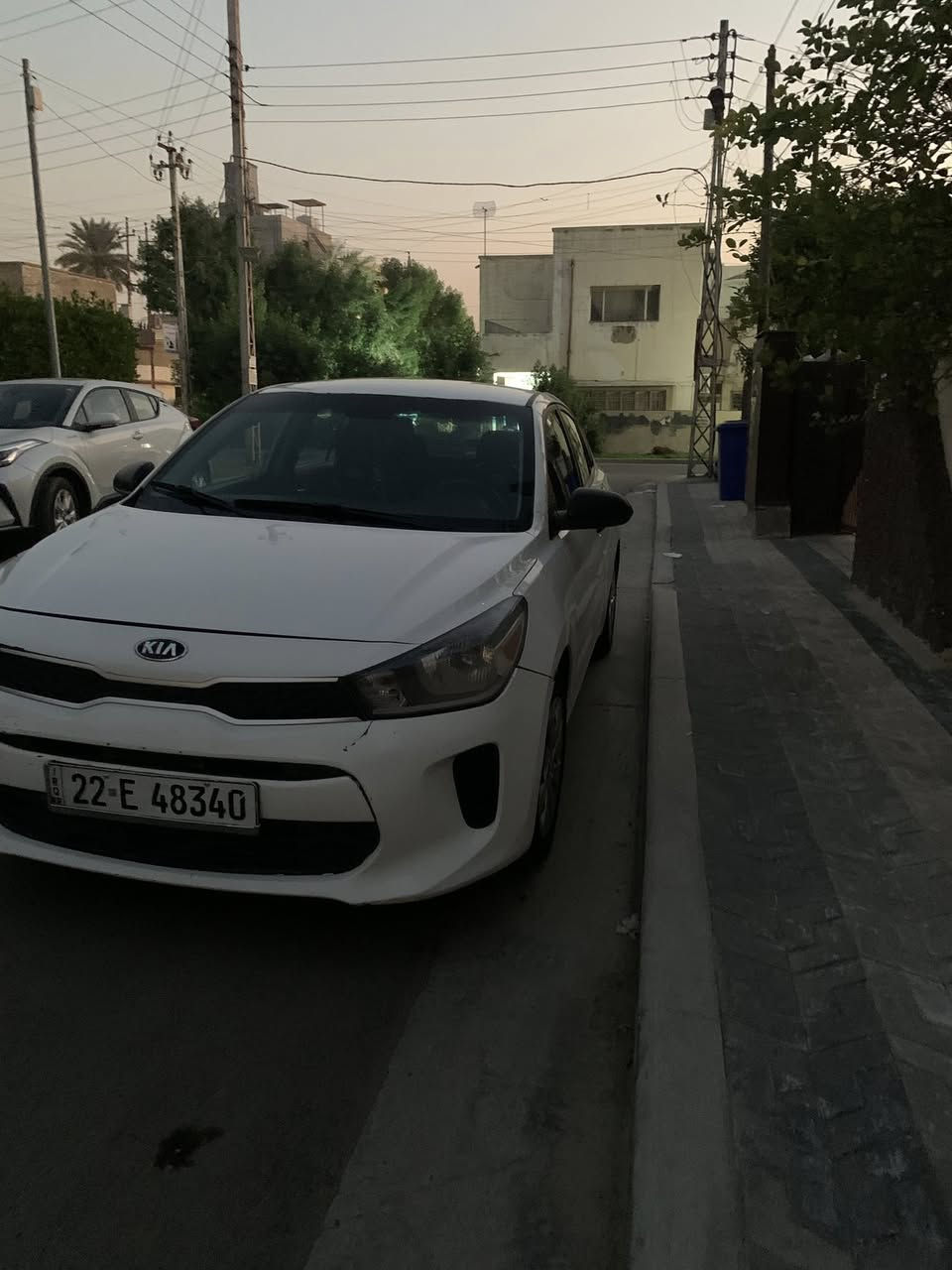 سلام عليكم كيا ريو موديل 2018 ماشيه 86 ميل العنوان المنصور بسمي السياره رقم السعر 107 رقم الهاتف ***********
