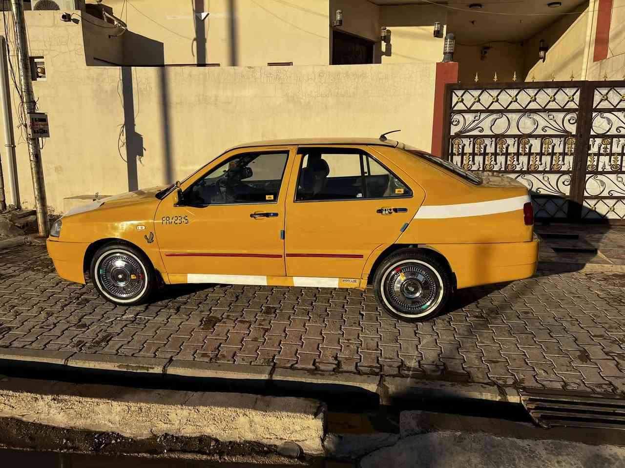 سلام عليكم سياره شيري كوين كير ومحرك كورلا ابو الجف مصفره هيه وغراماتها سنويه مالتها ال 30تبريد شغال دفتر مال بانزين موجود طالع (السعر 42)وبيها مجال حق الجيه مكاني كركوك حي العسكري***********غير متواجد عل فيس
