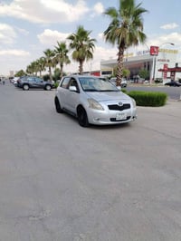 يارس • اوتوماتيك • ٢٠١١
