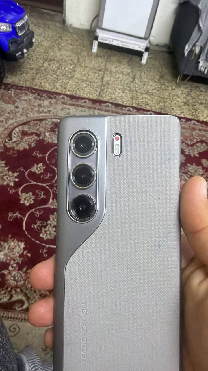 جهاز للمراوس مع نوت ٢٠ الترا كامون40 برو ستخدام اقل الشهر للتواصل وتساب او اتصال او خاص ***********
