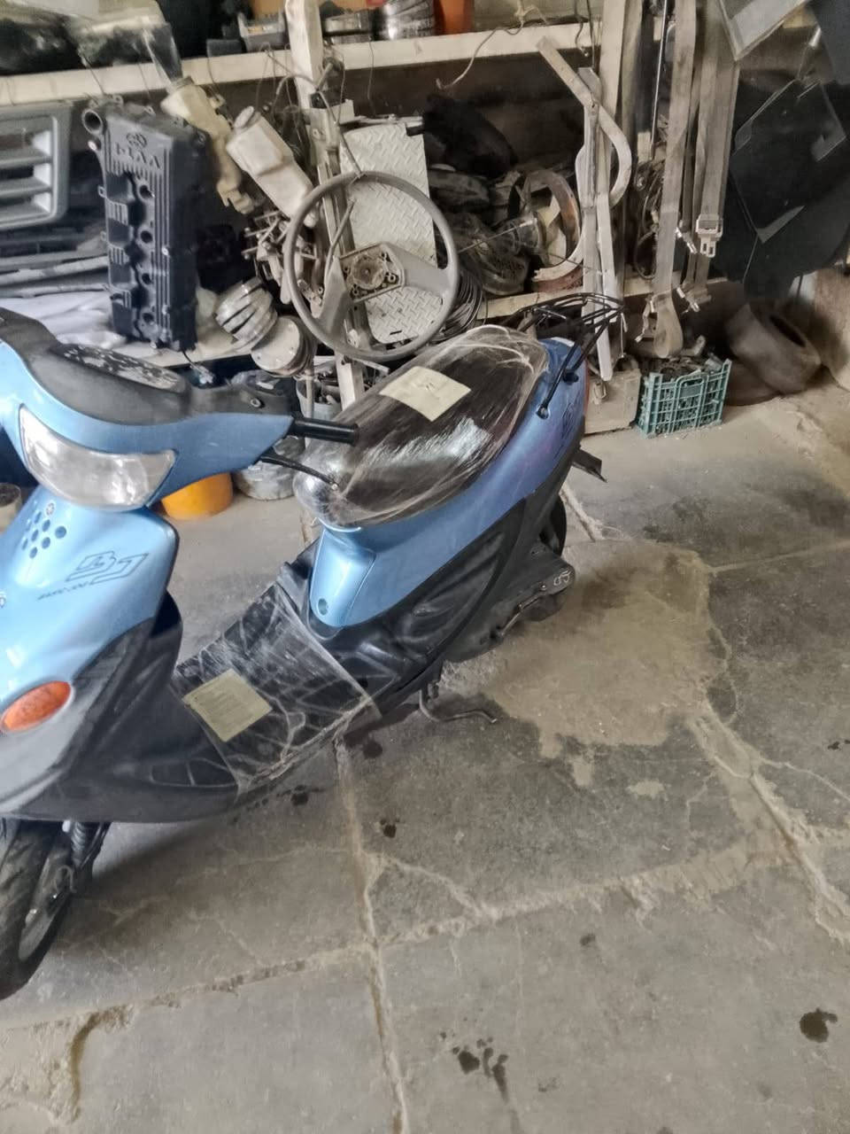 مكلف بل نشر اكررر مكلف بل نشر بيجي نضيفه كلش استخدام قليل بيها ضمان مكينه ما مفتوحه وباقي كله نضيف وجديد من تايرات وغيرهن مكان 📍مدينه الصدر ساحه مضفر سعر ٤٧٥ بيها مجال رقم صاحب دراجه ‏‪***********‬‏ اتصل رصيد او وتساب وتدلل

