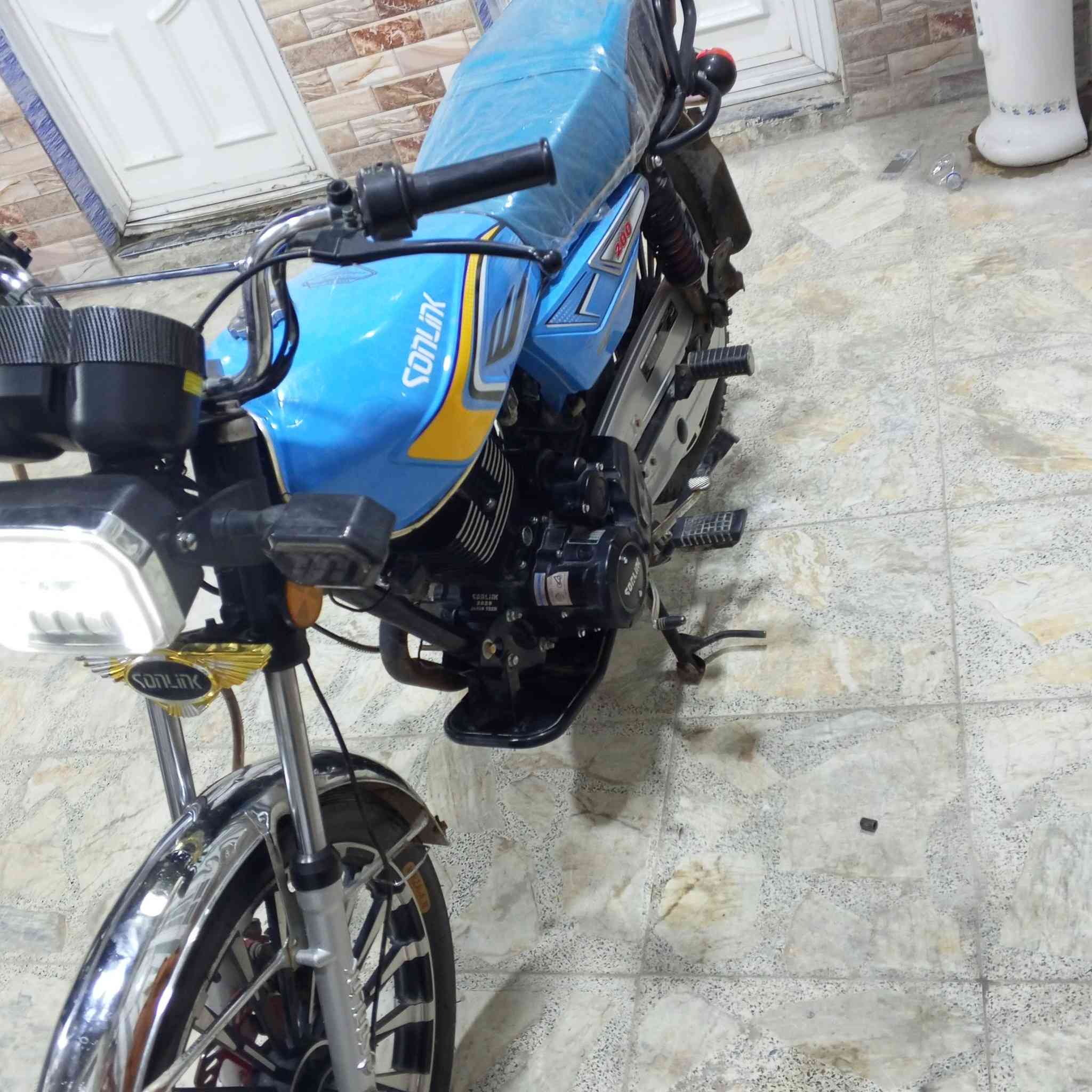 يا الله سلام عليكم ايراني موديل 25 إدراجه ماشيه ١٠ تالف يعني جديده مكفوله كفاله عامه الدراجه اريدها ٨٠٠ مكاني بغداد الغزاليه رقمي *********** رصيد *********** وتساب
