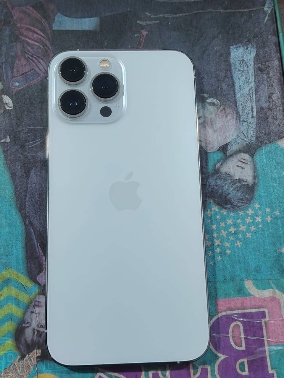 Ipone 13 برو ماكس
الذاكرة 256
الرام 12
بطارية79
وتر بروف شرط الفحص 
***********
