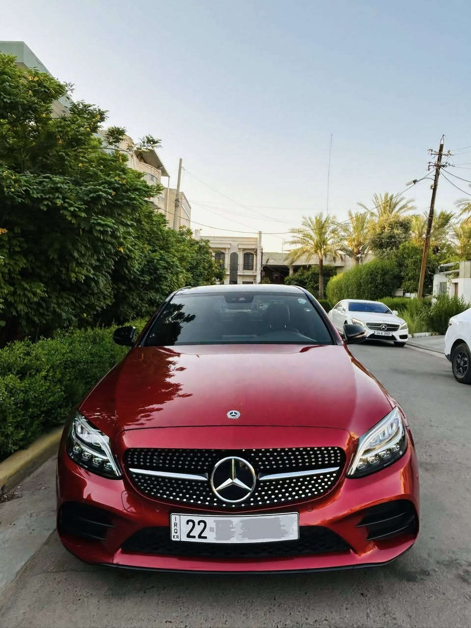 Mercedes C300 amg 2019
بانوراما 
ديجيتل 
شاشة كبيرة 
دبل موس 
داخل 64 لون 
لايتات داينمك 8 عدسات 
كراسي كهرباء 4 وضعيات 
كرسي السائق يفتر ويه الستيرن 
رادار امامي وخلفي وجوانب 
حساسات امامية وخلفية 
 
السيارة وارد الماني ضمان 2 بصمات 
جيدة كلش كير محرك مكفول من الفتح ومن كلشي 

رقم شيمالي 
مكان السيارة بغداد الكرخ 

للاستفسار 
***********
