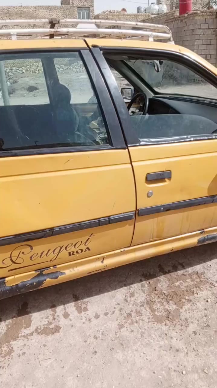 سلام عليكم بيجو روا موديل 2010 سنويه مجدده لل27 مصفره هيئه و غرامات تحويل مباشر رقم نجف
كير مكينه خير من الله كهرباءيات شغاله بيه ملاحظات بسيطه
السعر 15 وبيه مجال بسيط للشراي مكانه ديوانيه *********** مكلف بنشر تصل
