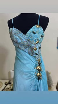 الكوت • توصيل مجاني • ملابس