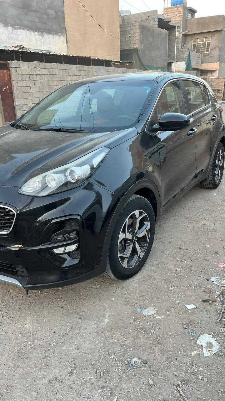 لبيع سبورتج موديل ٢٠ وارد امريكي بيهه قطعتين صبغ جاملغ وبنيد بدون دواخل رقم بغداد بسمي مكينه دوش ٢٠٠٠ لا صرف ولا بخار خير من الله سياره سعر ١٤٠ وبيهه مجال حك الجي ‭٠٧٧٢ ٢٢٨ ٣٦٢٢‬ مكاني ديالي بعقوبه
