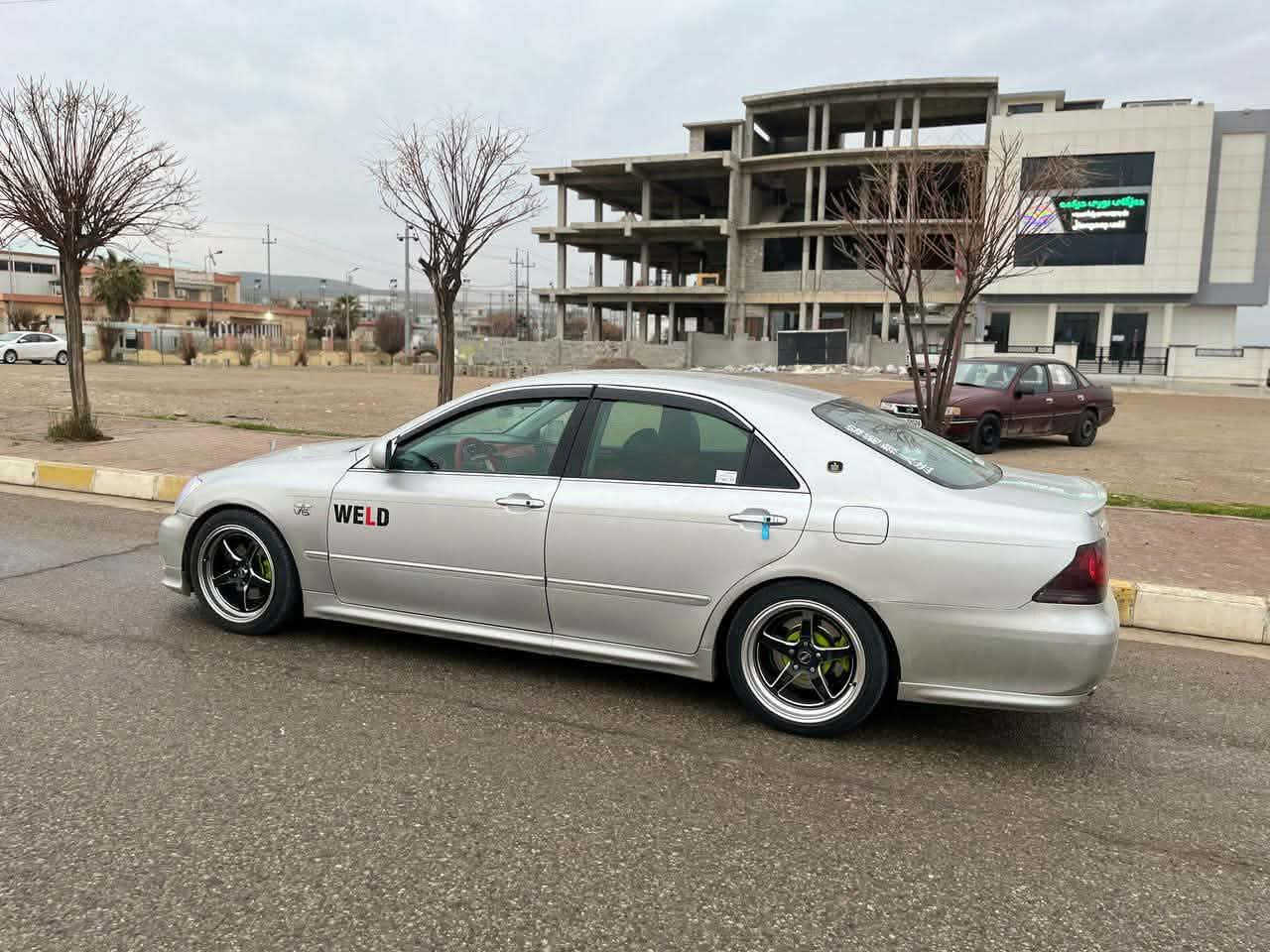 سەرەتا  بەناوی خوایگەورە  شاهینە موس موس ٢٠٠٥ لۆک١٨٢ بی دوکەل بی دەحمو لیدراو بی چالو شوخت سەیارەکە سەیارەئ مالە کۆدی هەیە سەقفی شوشەیە
مواسەفات ٣دوگمەی سپۆرت جلدی دوبەی  ویلی ویلد لۆک کقمل مەسرەف دوپارچە بۆایخی یابانی هەیە سەیارەکە نمونەیە لەجوانی مشتەریت تیلکە ***********
