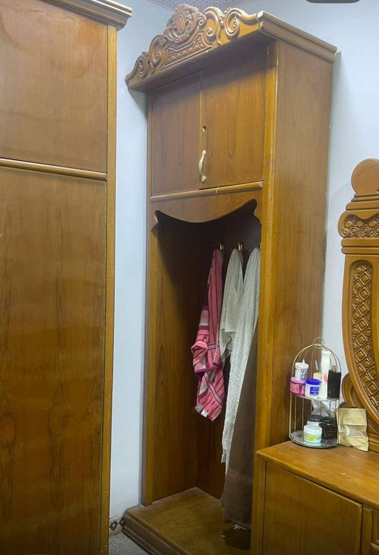 غرفه نوم صاج عراقي تسكام نظيفه ب مليون  وبيه مجال النجف ***********
