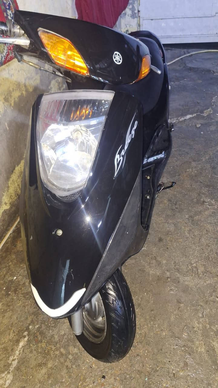 سلام عليكم 
دراجه بريز للبيع 
دراجه مكفوله كفاله عامه من تاير ال تاير 
السعر ٧٠٠ وبيها مجال
مكان بغداد الحبيبية 
رقم ***********
