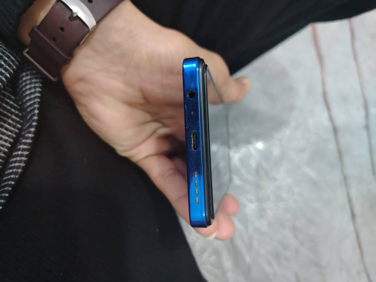 TECNO POVA 5
للبيع او مراوسه باكس ماكس حسب القناعه 
وذا تريد تشتري سعره 150 قفل بدون حراج 
علق واني اجيك


**إذا كنت صاحب هذا الإعلان وتريد حذفه لأي سبب، رجاءا أرسل رسالة إلى الدعم الفني**