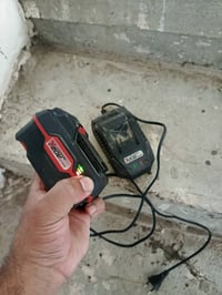 بطارية وشاحن • باركسايد • ٢ قطع أصلية