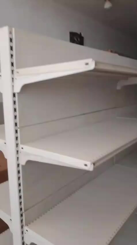 سفينه وصطيه ورفوف جداري وسلات جبس ومال كرزات وما زاهي وميز كاشير للبيع الشراي يتصل العنوان بغداد واكو توصيل ***********
