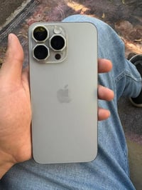 ايفون 15 برو ماكس • ٢٥٦ • تيتانيوم