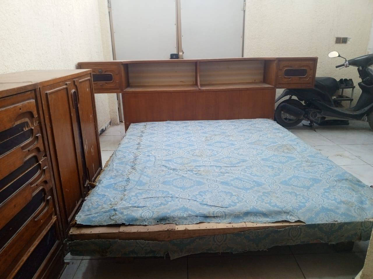 للبيع غرفه نوم 350 الف
***********
