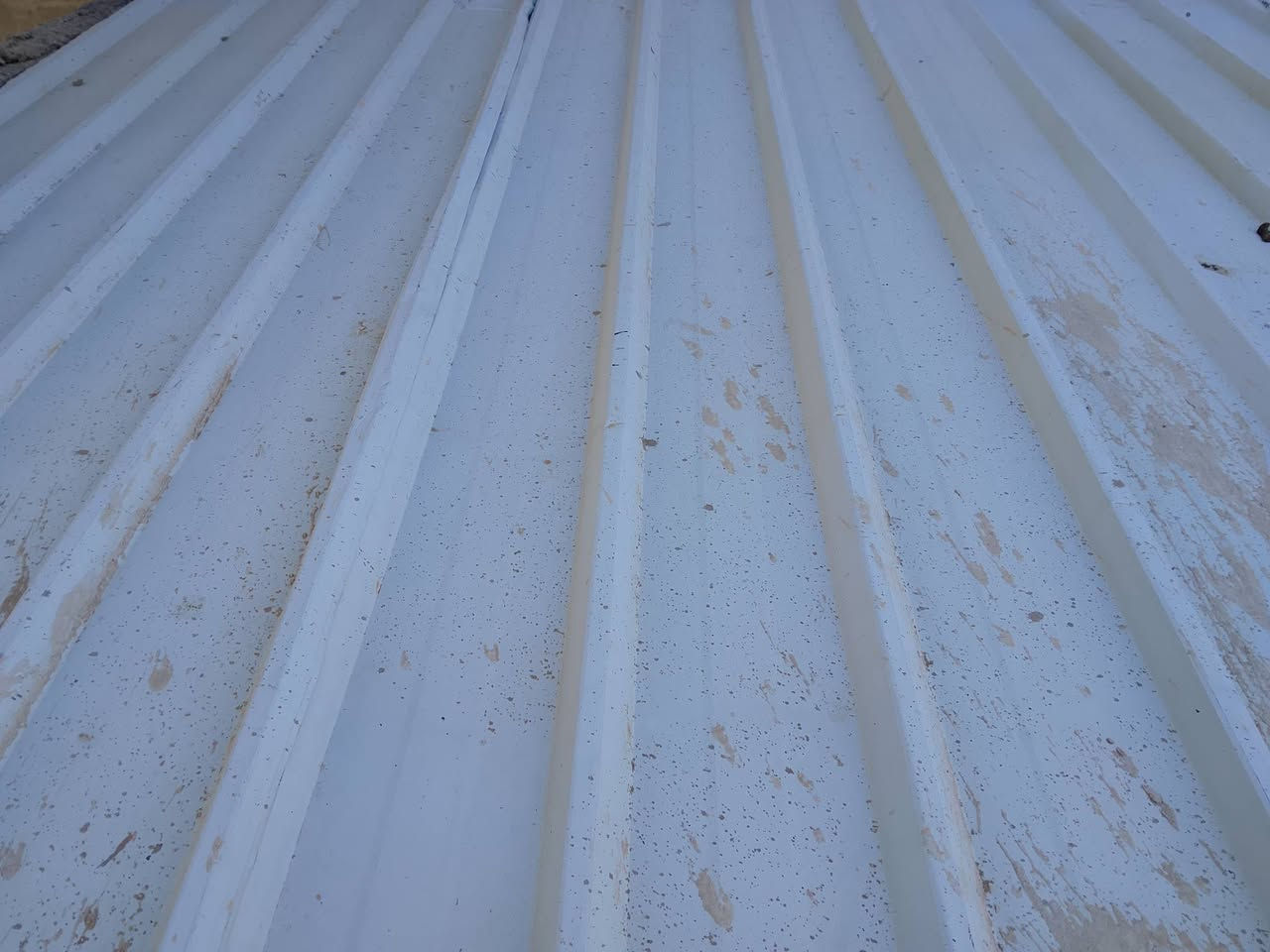 للبيع سندويج بنل طول 3متر العدد 3 كربلاء قرب جامعة العميد على النهر ***********
