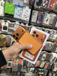 Iphone 17 pro max 256GB نظافة ‎%‎ بطارية 100 مشحون 81 مرة مستعمل 3 اشه...