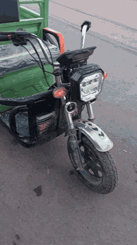 البيع مابيه نقص جاهزه بطاريات فول عل فحص سعر 850 وبيه مجال حك جيتك سكن...